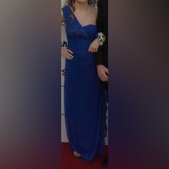 City Triangles Formal Dress - Picture 8 of 9